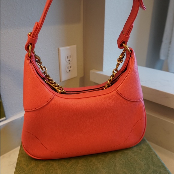 Gucci Aphrodite Small Leather Hobo Bag, PINK, NEW - Picture 3 of 3